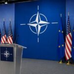 بلومبرگ: ناتو نقش بالقوه در تنگه هرمز را بررسی میکند