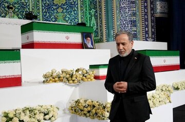 عراقچی تشریح کرد: دیپلماسی عزت؛ میراث راهبردی رهبر شهید برای آینده سیاست خارجی ایران