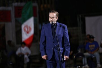 محمد گلریز: «خیمه هنر» زبان هنر برای روایت فرهنگ عاشوراست/ ظرفیت بالای موسیقی برای خلق نغمههای عاشورایی