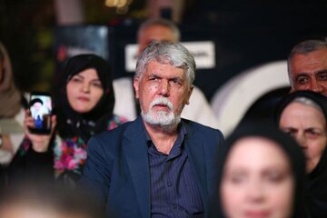مردم ایران در برابر دشمن خارجی فارغ از تفاوتها در کنار یکدیگر میایستند