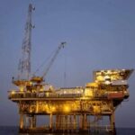 ناآرامی در تنگه هرمز قیمت نفت را به ۱۲۰ دلار میرساند؟