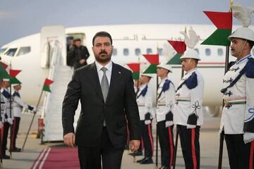 نخست وزیر عراق وارد قطر شد