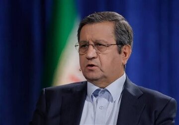 نسخه جدید بانک مرکزی برای مهار تورم/ همتی: حمایت از تولید بدون افزایش پایه پولی دنبال میشود