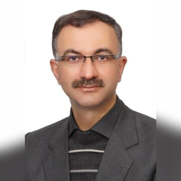 پرویز خرسند؛ نویسندهای که با قلمش زندگی کرد