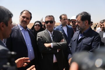 بازدید معاون اجرایی رئیس‌جمهور از تصفیه‌خانه فاضلاب پردیسان قم