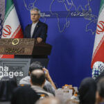 بقائی:پایان جنگ دست آمریکا نیست/ دعوتنامه‌ای برای پیمان مکه دریافت نکردیم/ از همه ظرفیت‌های چندجانبه برای مقابله با تحریم‌ها استفاده می‌کنیم