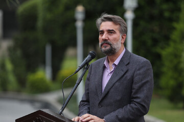 حتی برخی مسئولان نظام هم آثار خوانندگان زن را منتشر کردهاند / واکنش مدیرعامل خانه موسیقی به اتهام «فساد و فحشا» در پرونده هیوا سیفیزاده