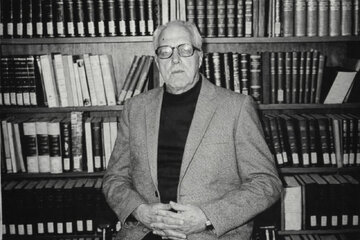 در مملکت ما تاریخ در ایجاد نابغه همیشه خست نشان داده است/ آنکه تجددخواهی را با بیدینی یکی میگیرد در اشتباه است