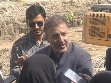 زیرگذر امام موسی صدر قم به پیشرفت ۲۷.۵ درصدی رسید؛ بهره‌برداری از مسیر ۲.۲ کیلومتری تا پایان ۱۴۰۷