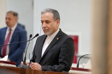 عراقچی جمعه به پاکستان سفر میکند / دیدار با عاصم منیر و شهباز شریف در دستور کار / تهران هنوز تائید نکردهاست
