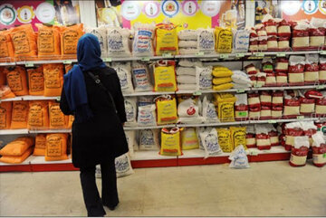 قیمت برنج ایرانی، هندی و پاکستانی رسما اعلام شد/ کنگری: لوبیاچیتی ارزانتر از قیمت تمامشده فروش میرود، اما باز هم مشتری ندارد