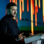 مخالفت قاطع زلنسکی با برگزاری انتخابات: وحدت زمان جنگ به هم می‌خورد / هنوز کمتر از نیمی از مردم اوکراین از برگزاری انتخابات حمایت می‌کنند