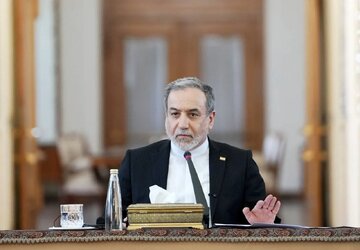 واکنش وزیر امور خارجه به تهدیدات و محاصره اقتصادی دشمن