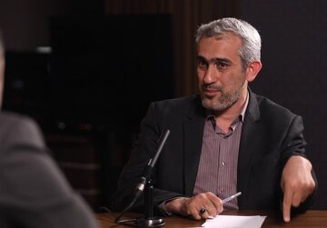 وزیر اقتصاد: پزشکیان اصلاحات اقتصادی را با شجاعت و اجماعسازی پیش میبرد/ اصلاح بانکها و مؤسسات مالی در دستور کار دولت