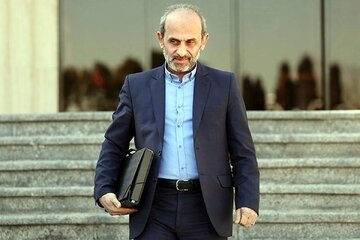 پیمان جبلی درباره ماندنش چه گفت؟/  اطلاعی ندارم