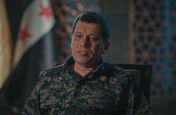 کردهای سوریه نفت را هم واگذار کردند / مظلوم عبدی با ترسیم آینده «قسد»: تأسیسات نفتی رسما تحویل دولت سوریه شد