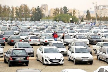 آخرین قیمت پراید، دنا، سمند، تیبا، کوییک و پژو۲۰۶/ کدام خودروها زیر یک میلیارد تومان قیمت خوردند؟ + جدول