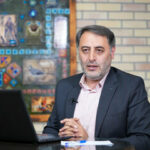 «بیماری نفتی ایرانی» به‌زودی در جهان تدریس خواهد شد /  ایران اسیر «سیاهچاله اقتصادی» شده / افزایش قیمت انرژی نتیجه معکوس دارد
