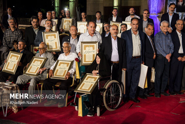 ۱۲۴ هنرمند اصفهانی تجلیل شدند؛ هشدار استاندار درباره آینده هنر اصفهان