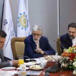 حدادعادل: زبان، موجود زنده‌ و آسیب‌پذیر است