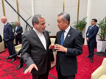 ساداتیان: گرانی نفت و ناامنی در تنگه هرمز نقطه چالش تهران و پکن است اما مدیریت میشود