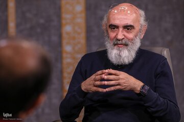 شکرخواه: دوران حکمرانی خبرگزاریها با «حجم خبر» به پایان میرسد