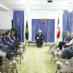 مسئولان دانشگاه‌ها میان دانشجویان حضور داشته باشند