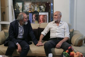همراه با جمشید هاشمپور؛ مردی از جنس خاطره در ایام روز سینما / عکس