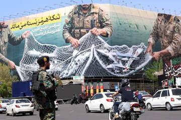 ولی نصر: نظم خاورمیانه دیگر بر مبنای مهار ایران نخواهد بود / جنگ آمریکا باعث شد ایران قدرتمندتر شود