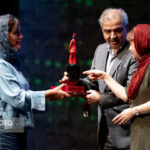 جشنواره نمایش عروسکی تهران-مبارک با یاد کودکان میناب به پایان رسید / تقدیر از دو چهره باسابقه تئاتر عروسکی در اختتامیه تهران-مبارک