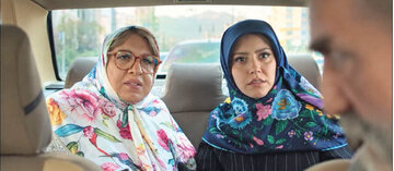 «خانم‌والده» را ساخته‌اند که شوخی جنسی انجام دهند / این همان سینمای روحوضی است