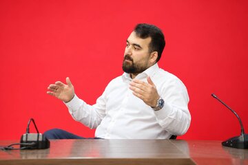 رسانه داری با «عقلانیت انقلابی»/ روزنامه نگار است که حرف اول و آخر را در محتوا می زند